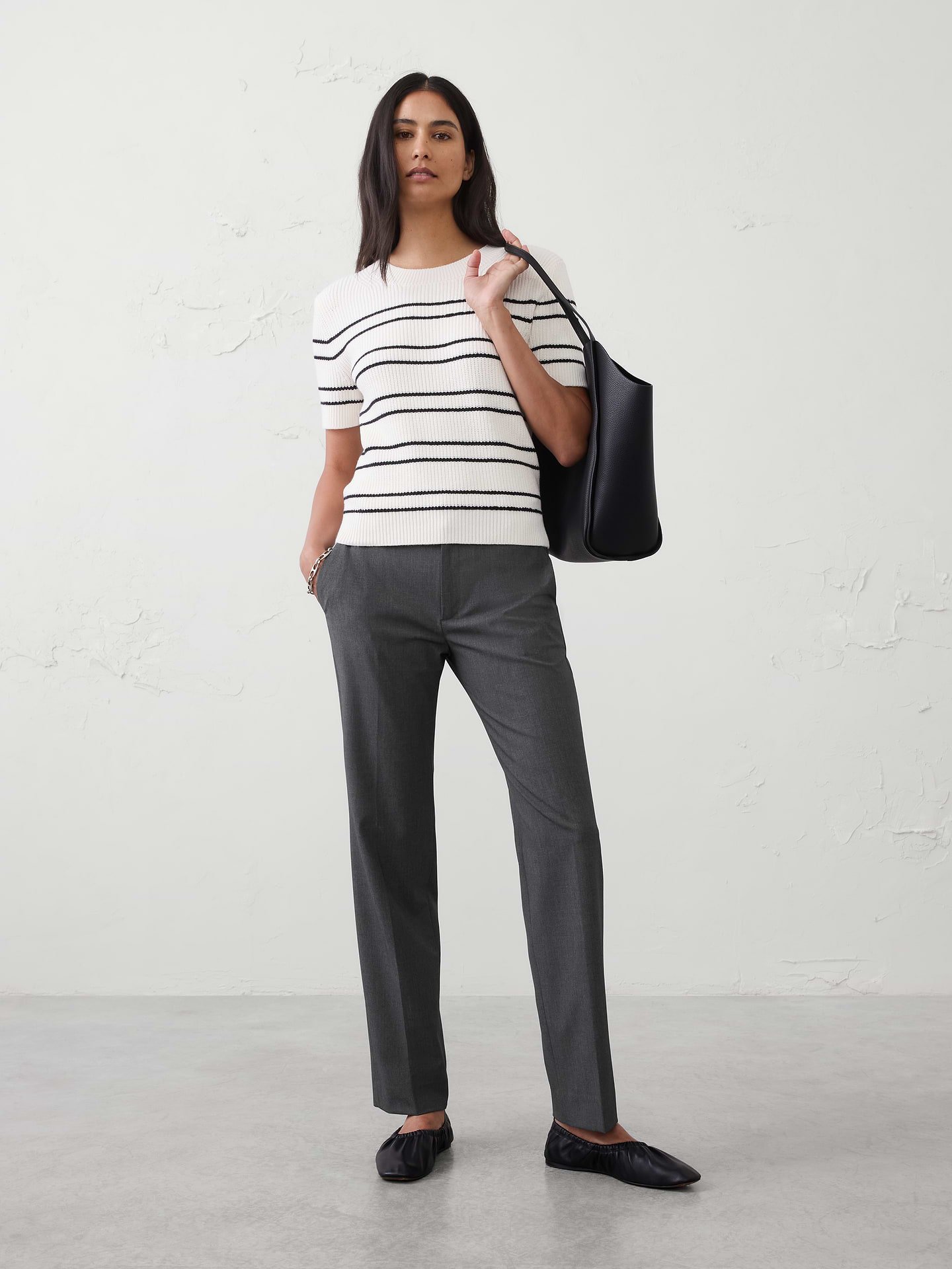 Image number 1 showing, Mid-Rise Sculpted Stretch Pant