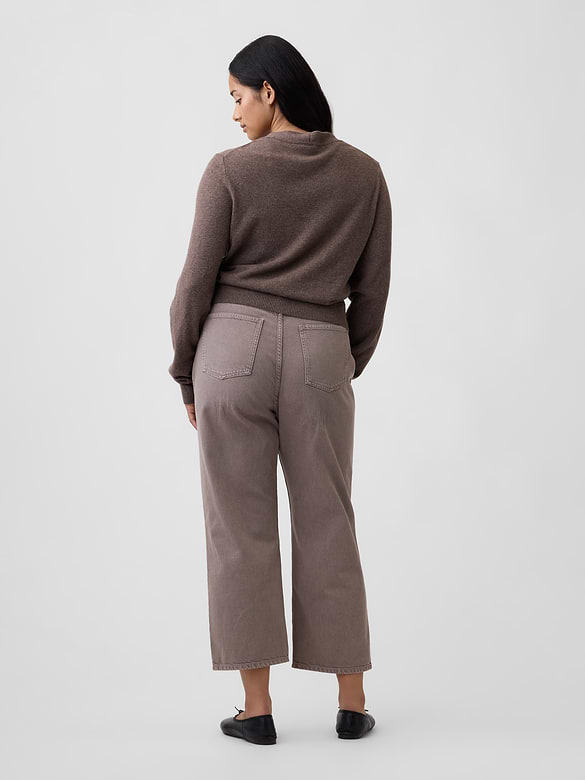 Low Slung Relaxed Straight Crop Jeans