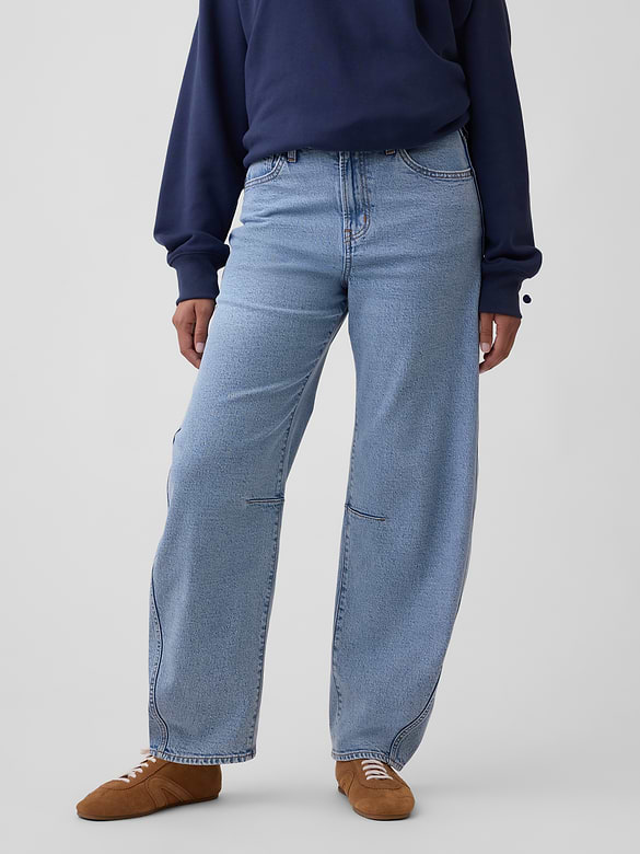 Curvy High Rise Barrel Jeans