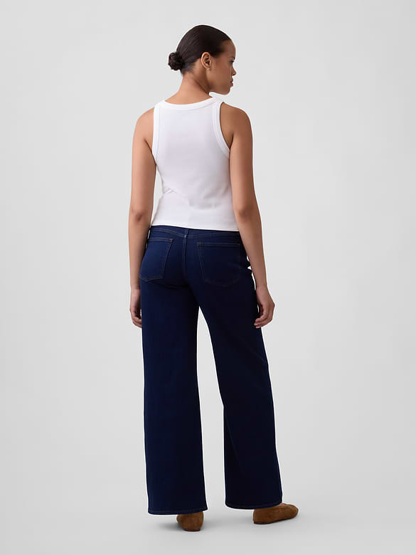 Curvy Mid Rise Wide-Leg Jeans