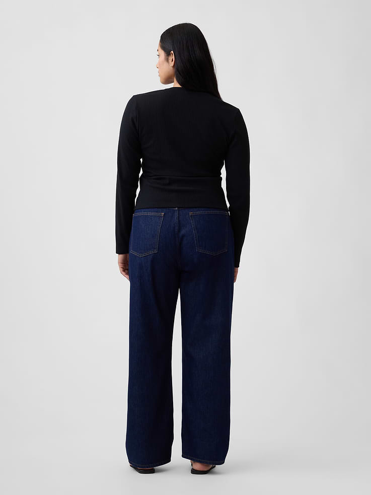 Image number 6 showing, Low Slung Relaxed Straight Jeans