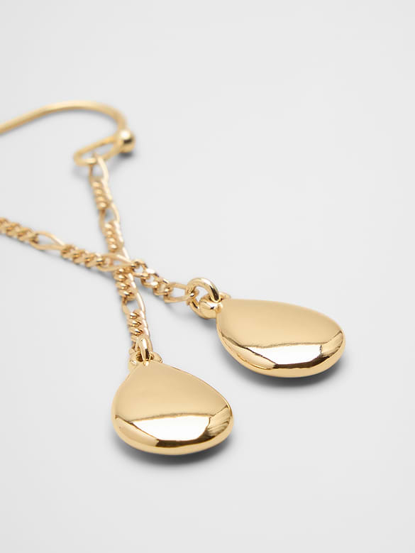 Delicate Pendant Drop Earrings