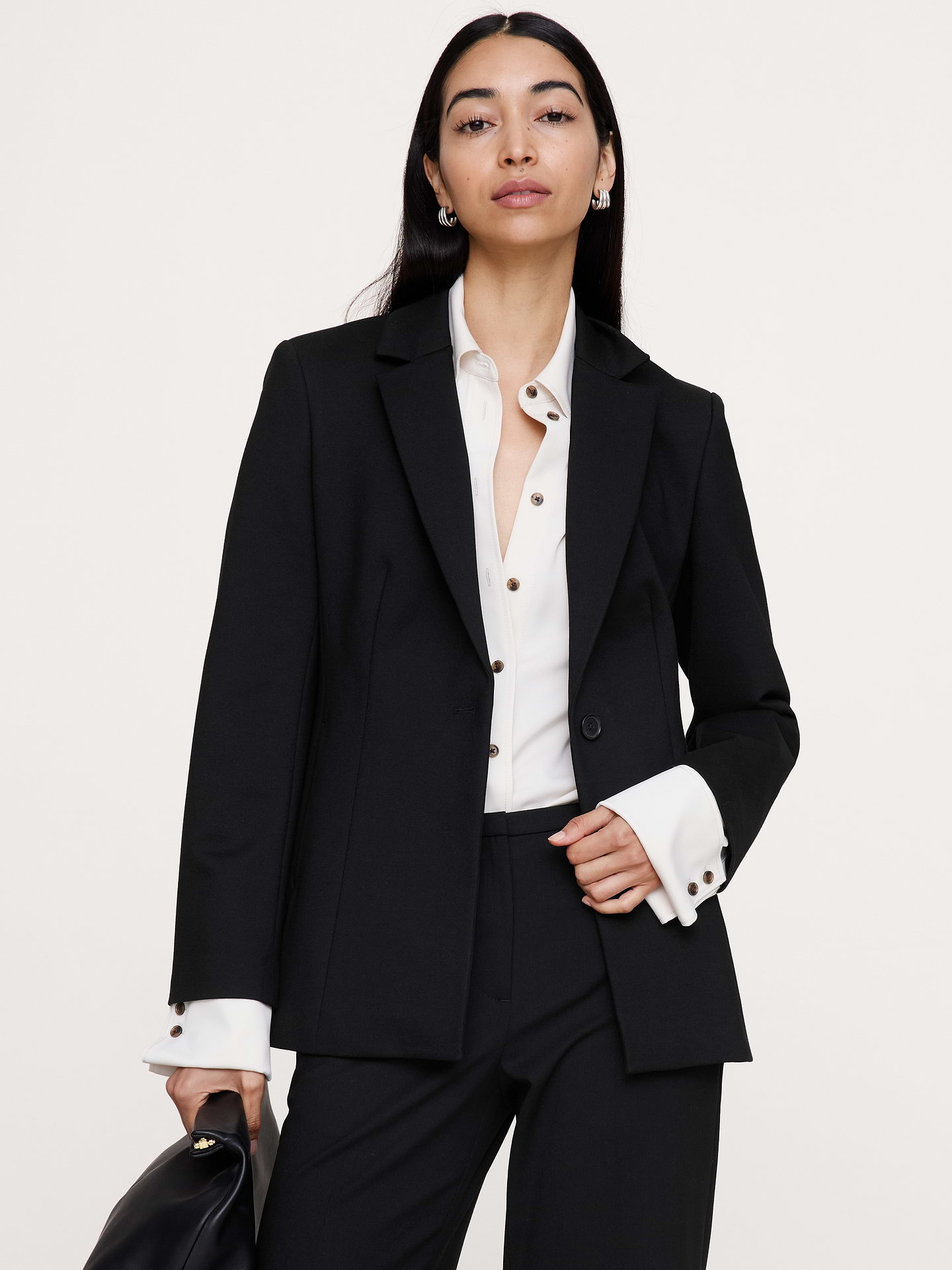 L'image numéro 1 présente Blazer tout-aller ajusté en tricot point de Rome