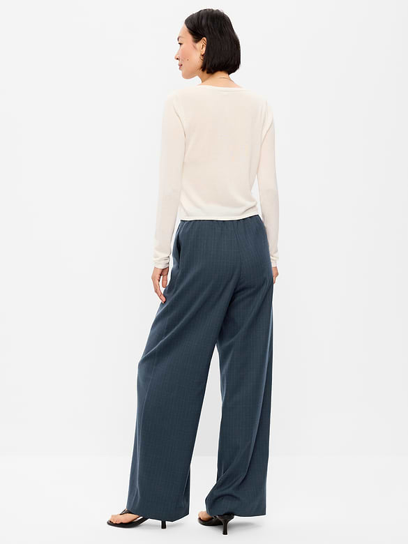 High-Waisted Wide-Leg Trouser