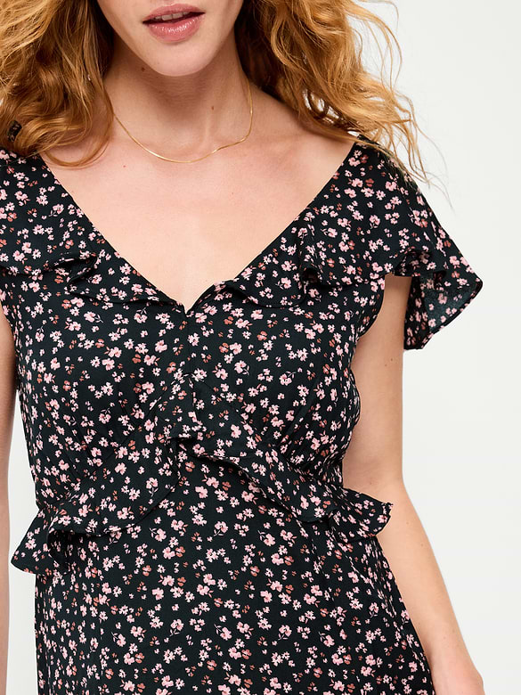 Flutter-Sleeve Crepe Maxi Dress
