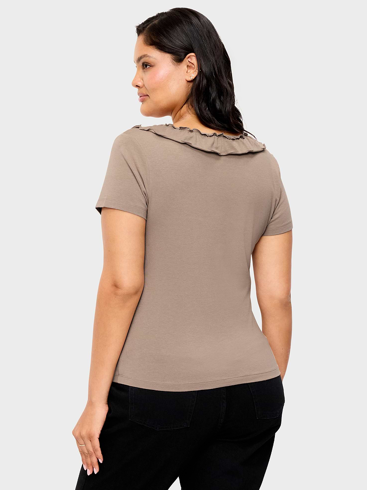 Image number 8 showing, Lettuce-Edge Scoop-Neck Top