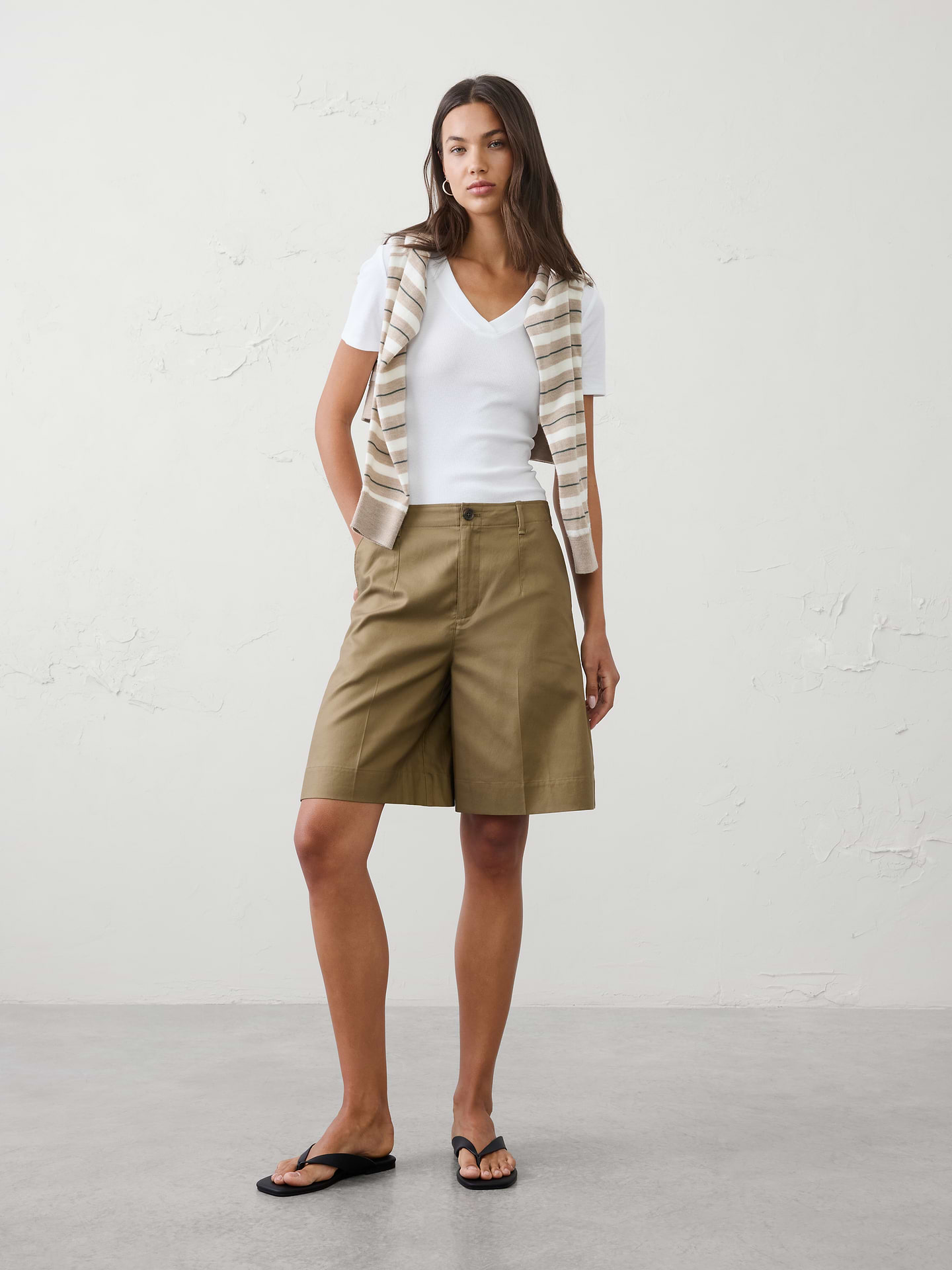 Image number 3 showing, Ribbed V-Neck T-Shirt