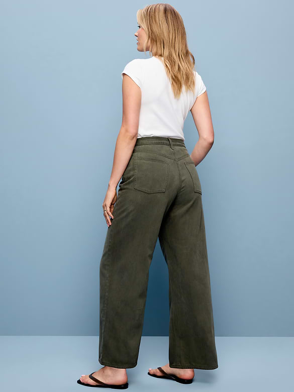 High-Waisted Baggy Wide-Leg Jeans