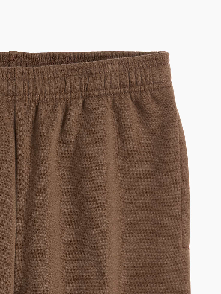 L'image numéro 2 présente Pantalon de jogging décontracté VintageDoux pour Enfant