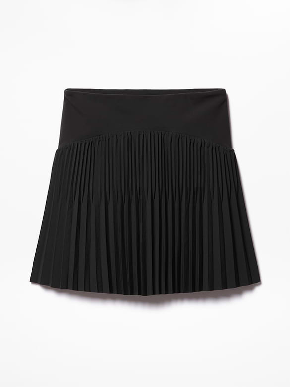 Featherweight Plissé Skort