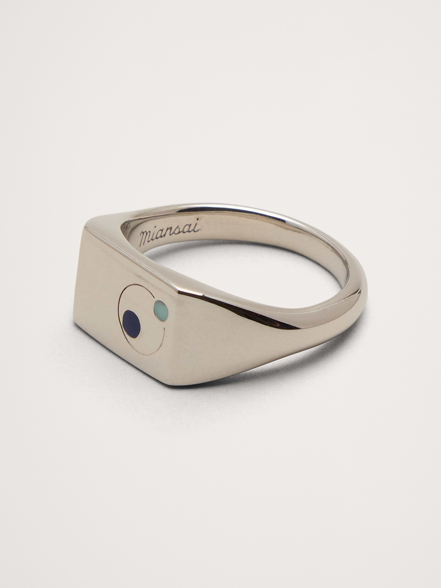 Image number 3 showing, Orbit Signet Ring by Miansai