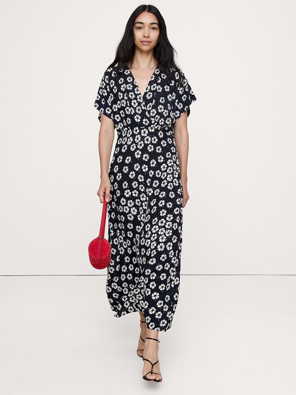 banana republic black floral dress Crepe Wide-Sleeved Maxi Size:11.5 US - 44.5 EU