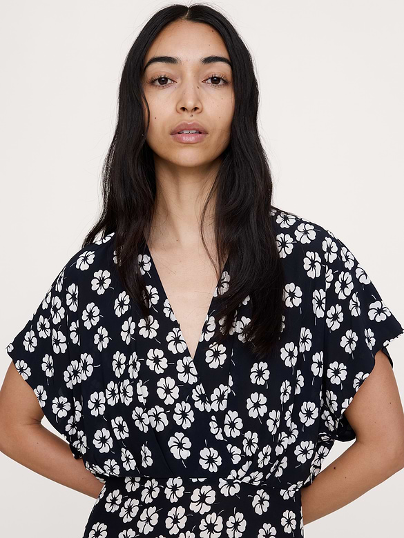 Robe longue à manches larges en crêpe