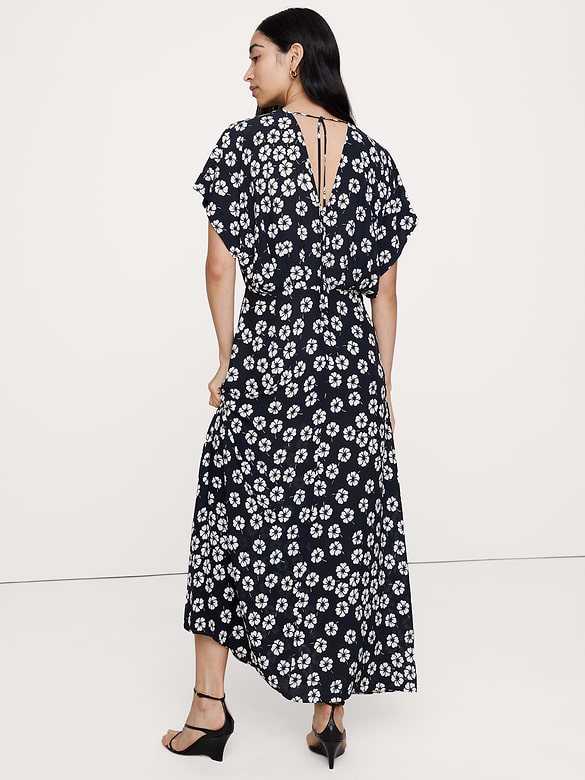 Robe longue à manches larges en crêpe