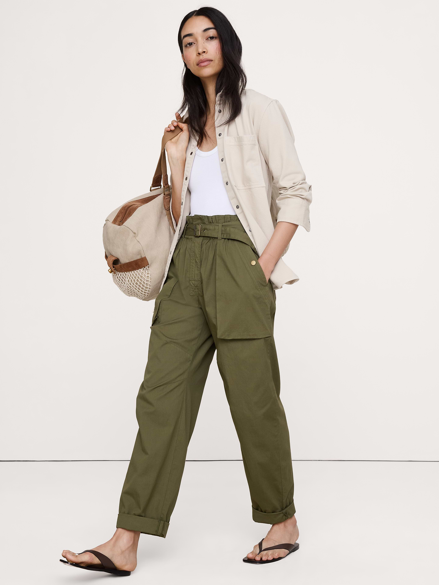 L'image numéro 1 présente Pantalon à taille froncée en coton indéchirable