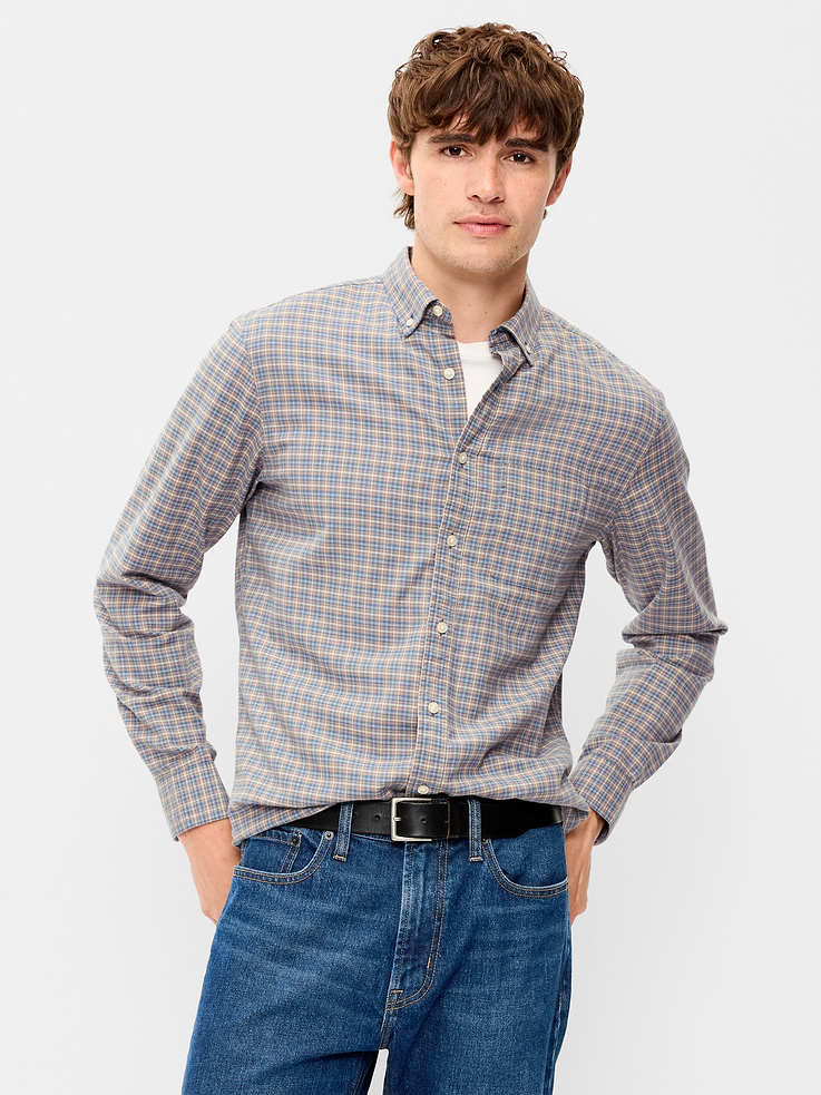 Image number 1 showing, Classic Fit Everyday Oxford Shirt