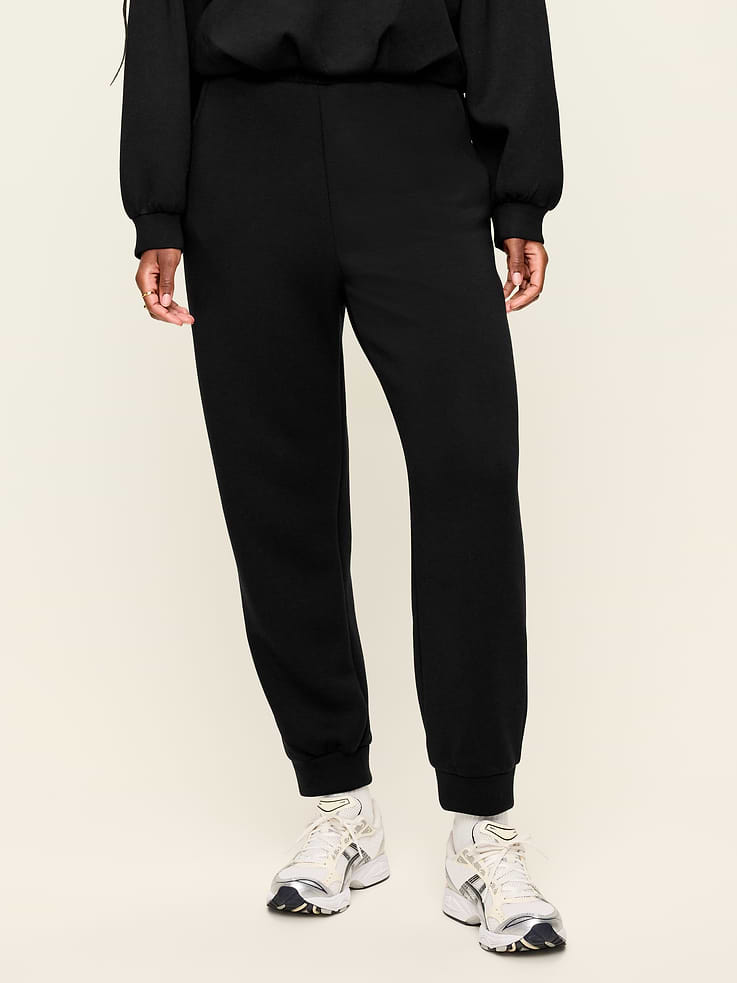 Image number 7 showing, High-Waisted Bounce Fleece Jogger Sweatpants