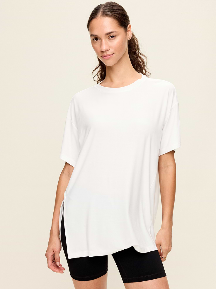 Image number 1 showing, CloudMotion Short-Sleeve Tunic