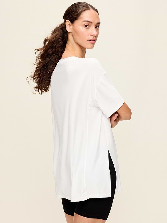 CloudMotion Short-Sleeve Tunic