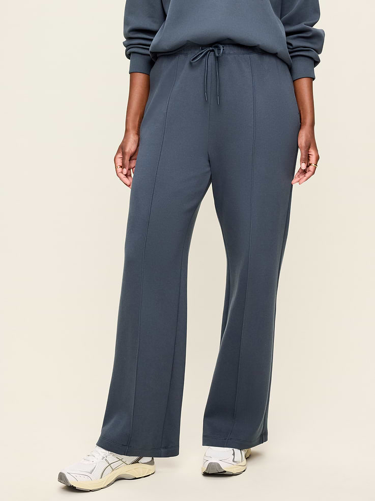Image number 8 showing, Mid-Rise Dynamic Fleece Textured Wide-Leg Sweatpants