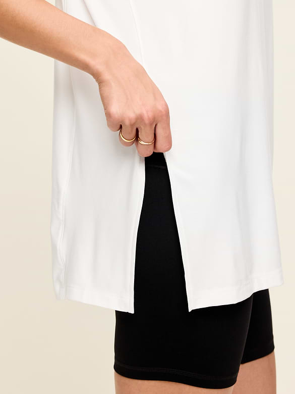 CloudMotion Short-Sleeve Tunic