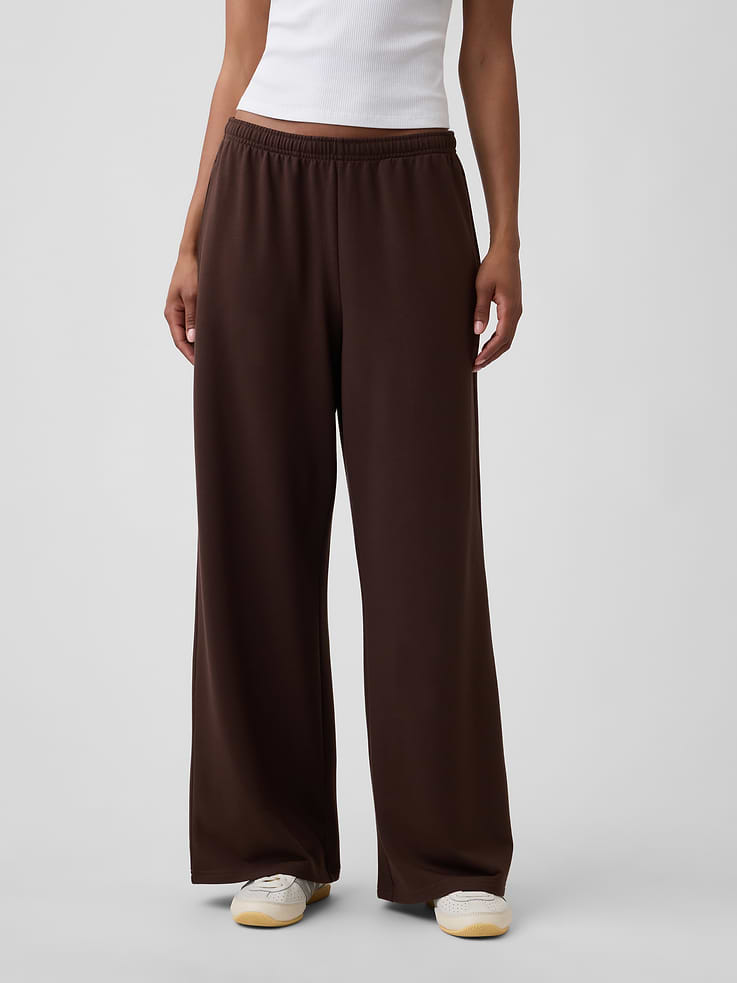Image number 3 showing, CloudLight Relaxed Wide-Leg Sweatpants