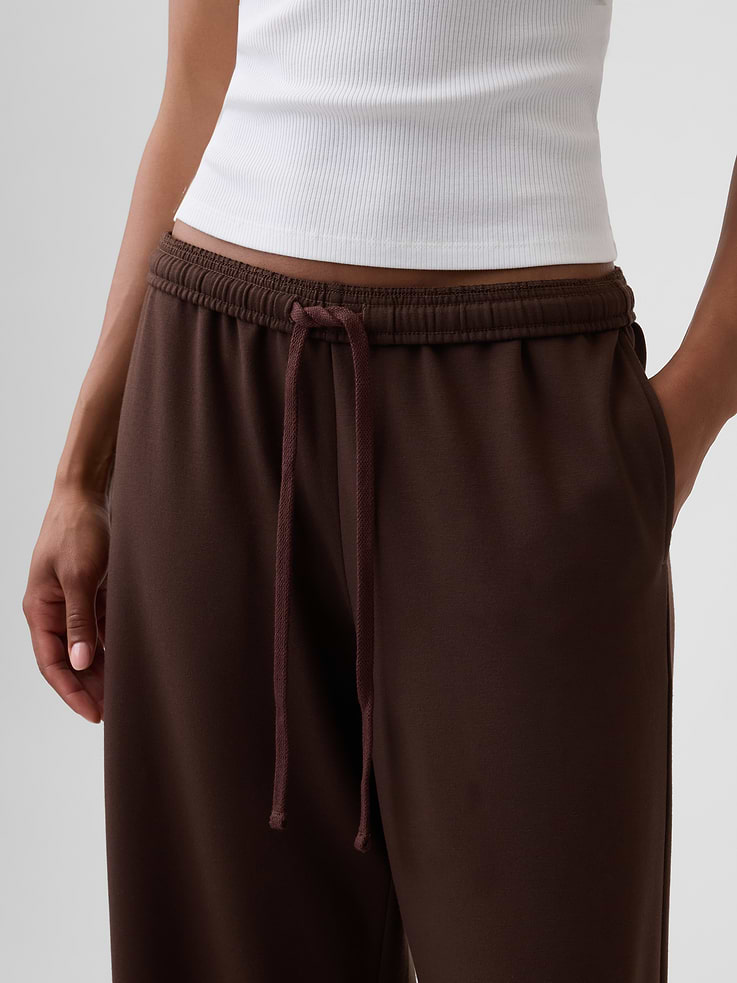 Image number 4 showing, CloudLight Relaxed Wide-Leg Sweatpants