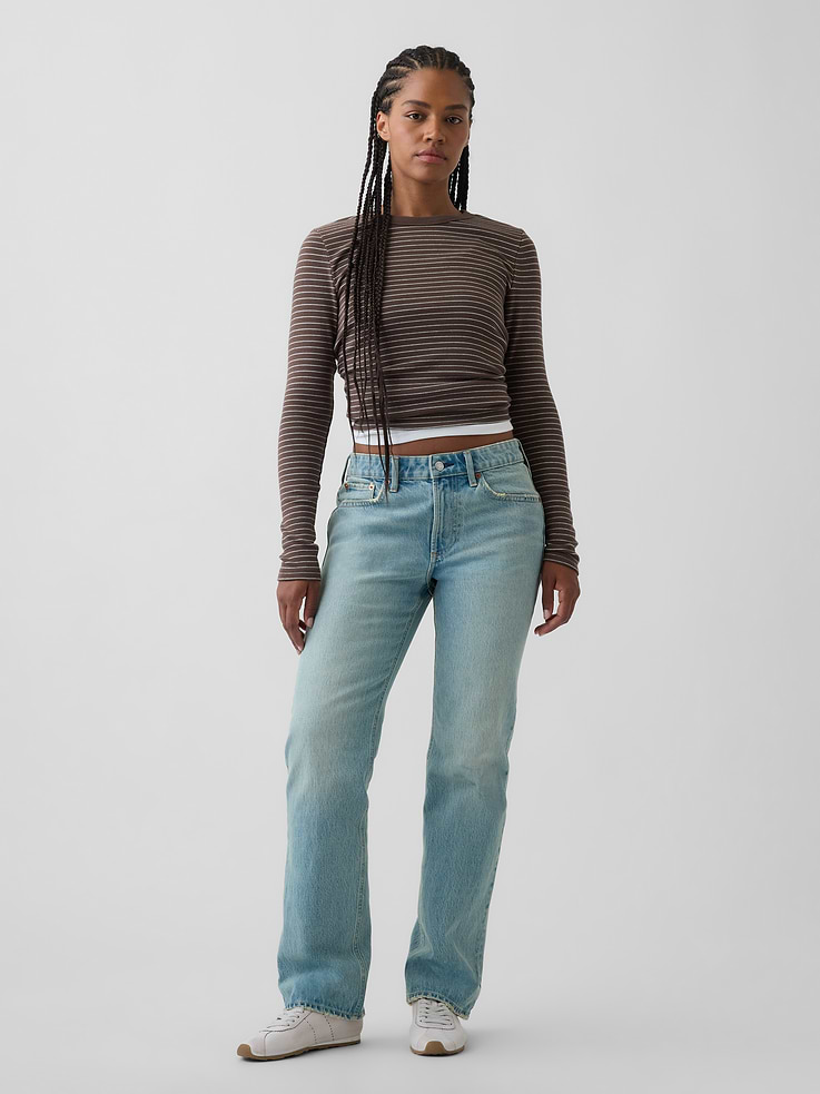 Image number 1 showing, Curvy Mid Rise Relaxed Straight Jeans