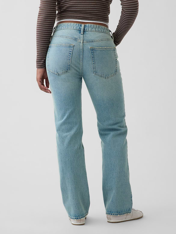 Curvy Mid Rise Relaxed Straight Jeans