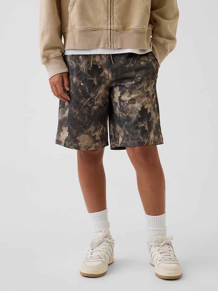 Image number 3 showing, Kids 8" Mesh Active Shorts