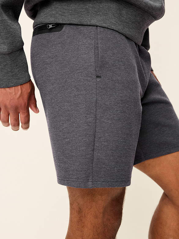 Dynamic Fleece 4.0 Shorts -- 8-inch inseam