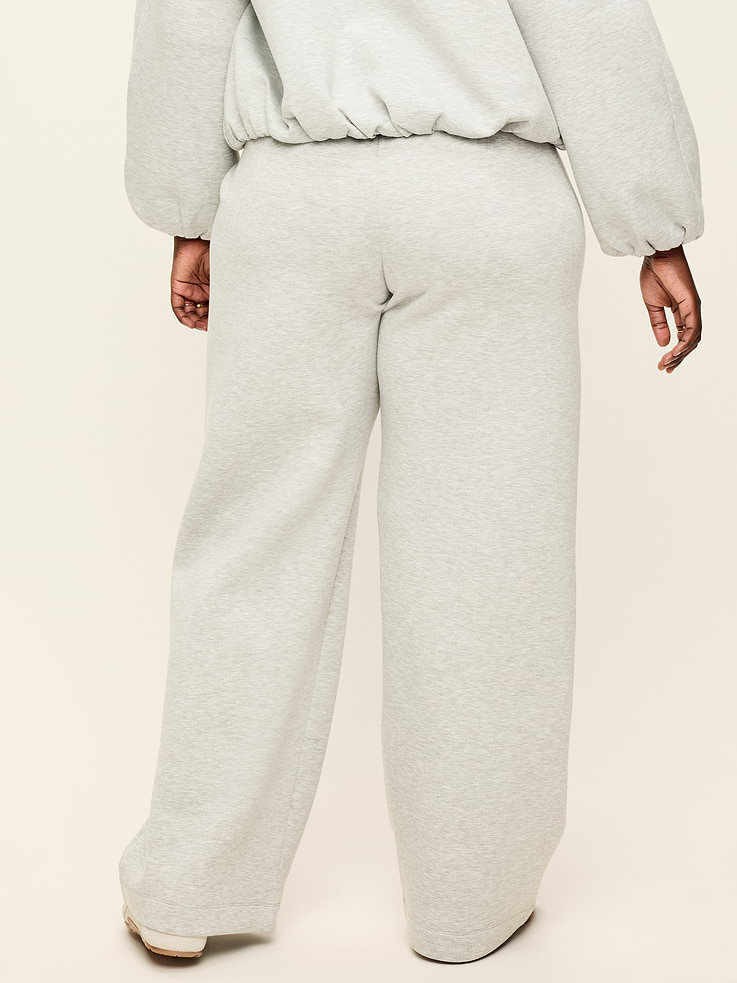 Image number 10 showing, High-Waisted Bounce Fleece Wide-Leg Sweatpants