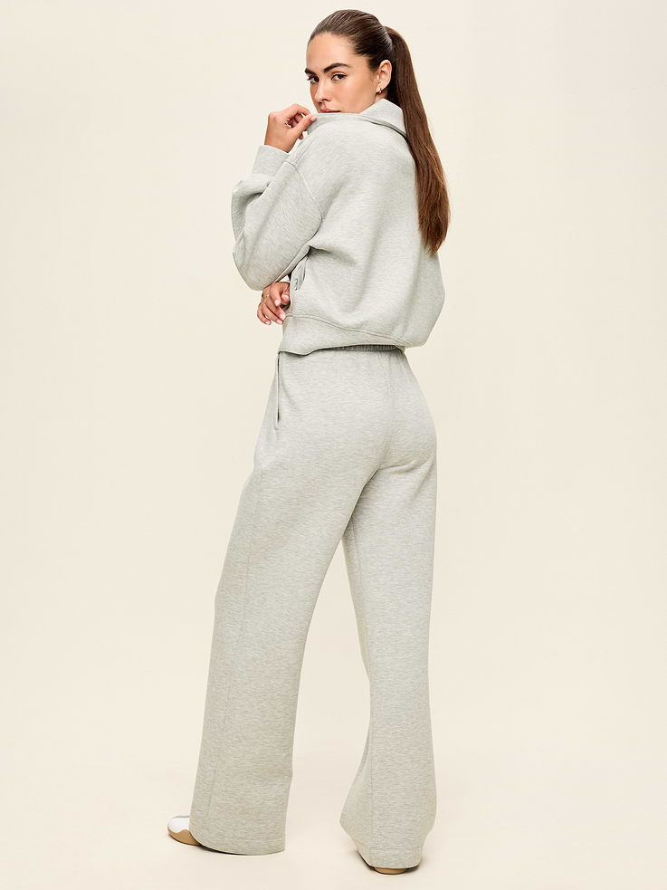 Image number 3 showing, High-Waisted Bounce Fleece Wide-Leg Sweatpants
