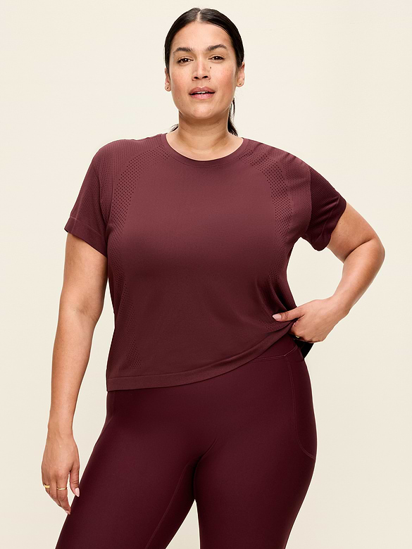Fluid Seamless Loose T-Shirt