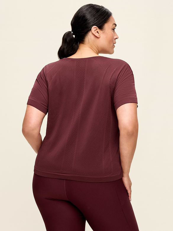 Fluid Seamless Loose T-Shirt