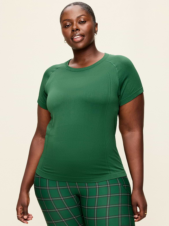 Fluid Seamless Fitted T-Shirt