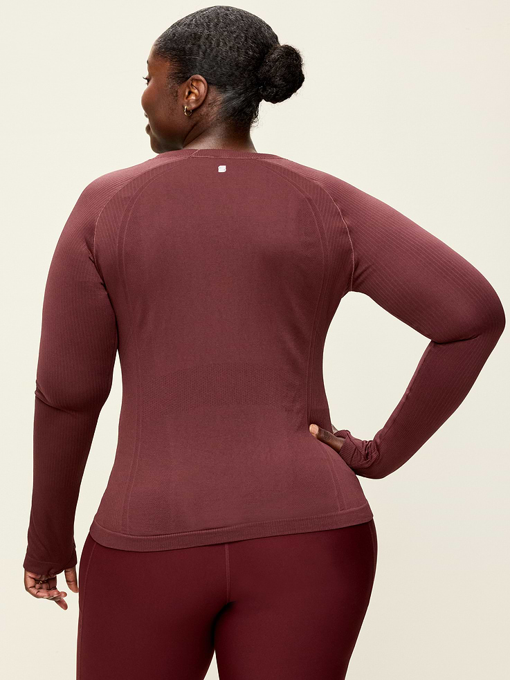 Image number 6 showing, Fluid Seamless Fitted Top