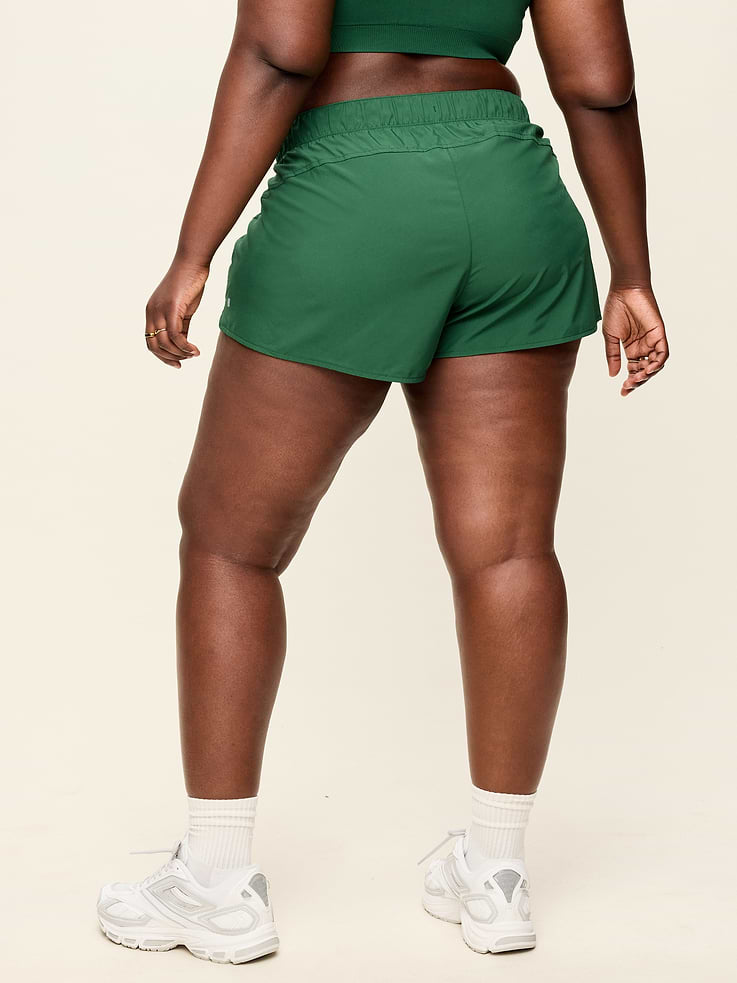 Image number 4 showing, Mid-Rise StretchTech Run Shorts -- 3-inch inseam