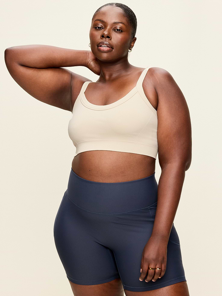 L'image numéro 5 présente Soutien-gorge de sport côtelé à maintien léger sans coutures