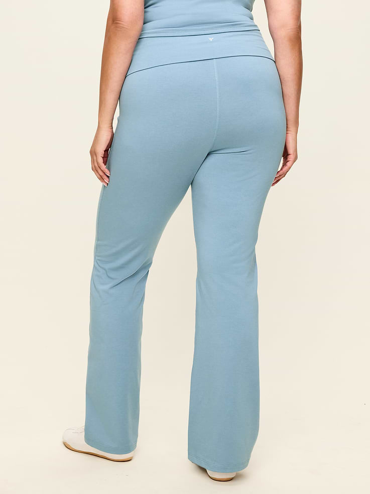 Image number 9 showing, High-Waisted PowerChill Fold-Over Bootcut Leggings