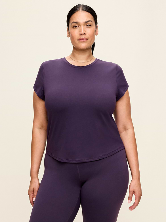 StudioSmooth Short-Sleeve Base Layer Top