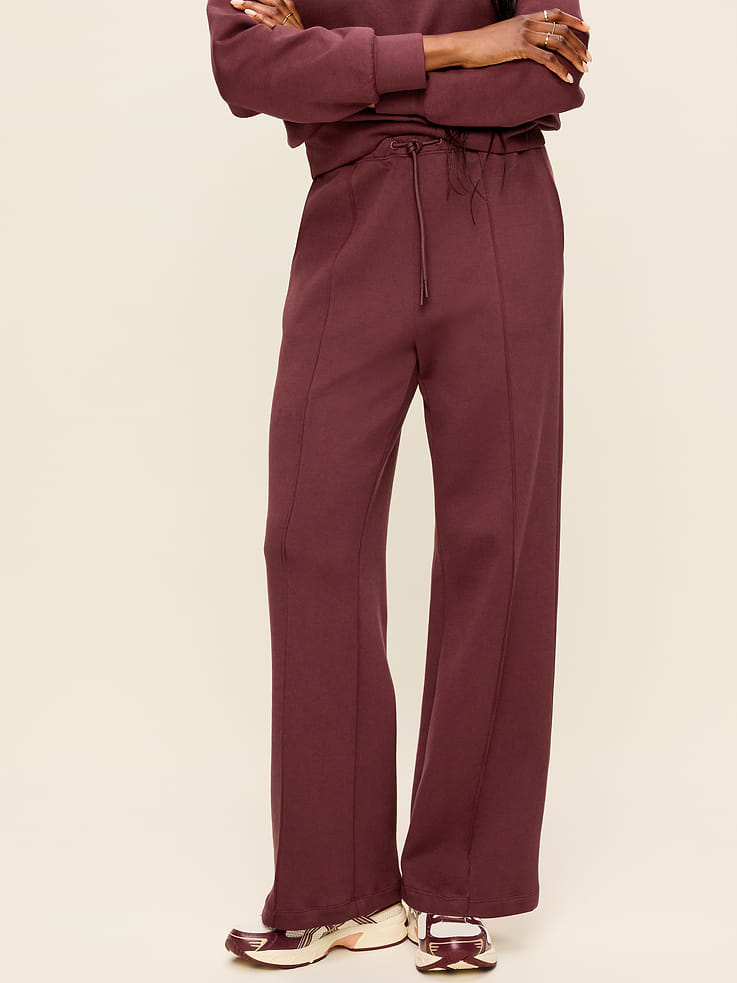 Image number 1 showing, Mid-Rise Dynamic Fleece Textured Wide-Leg Sweatpants