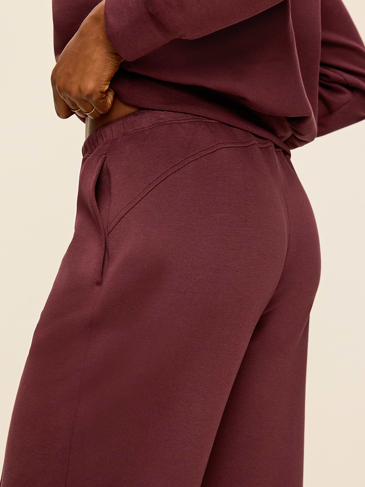 Image number 5 showing, Mid-Rise Dynamic Fleece Textured Wide-Leg Sweatpants