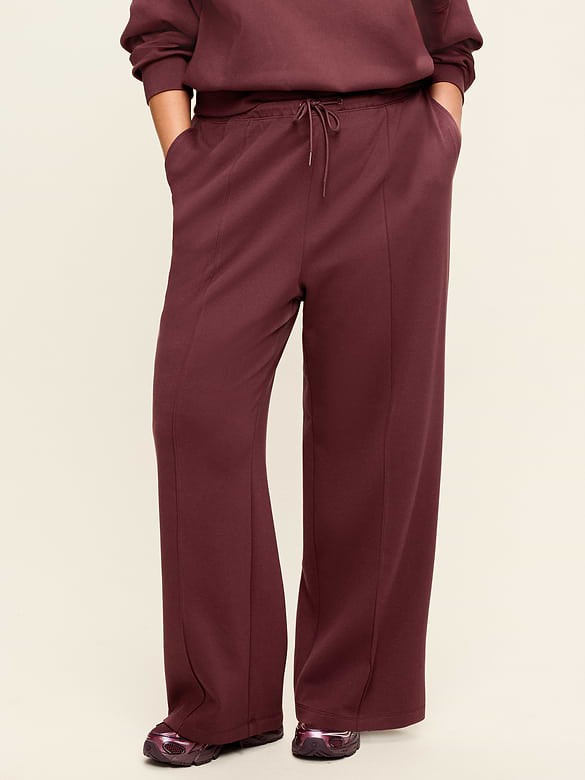 Mid-Rise Dynamic Fleece Textured Wide-Leg Sweatpants