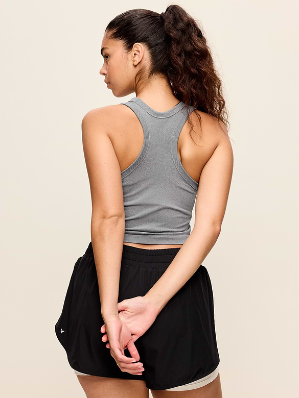 Seamless Fitted High-Neck Crop Top