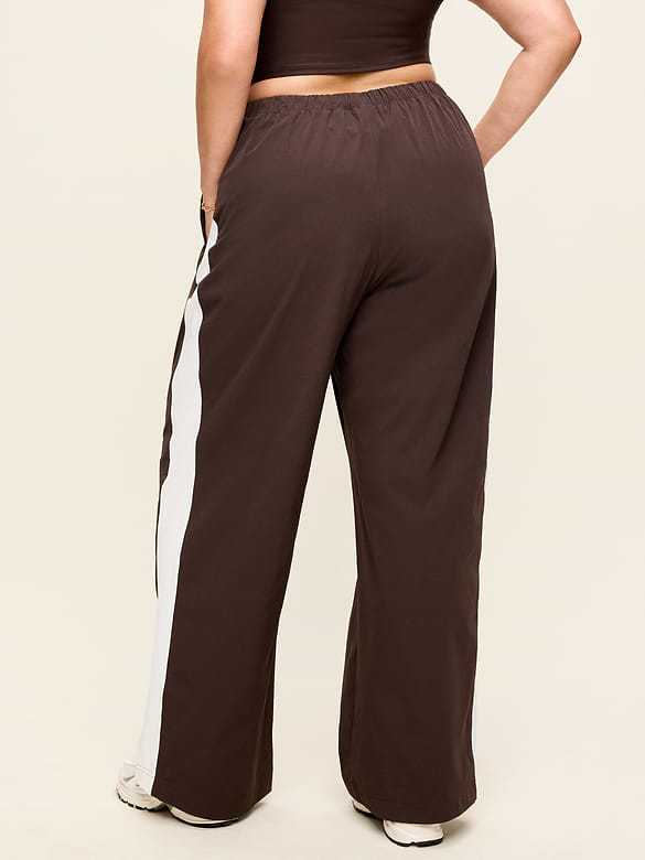High-Waisted TrekTech Lightweight Woven Active Pants