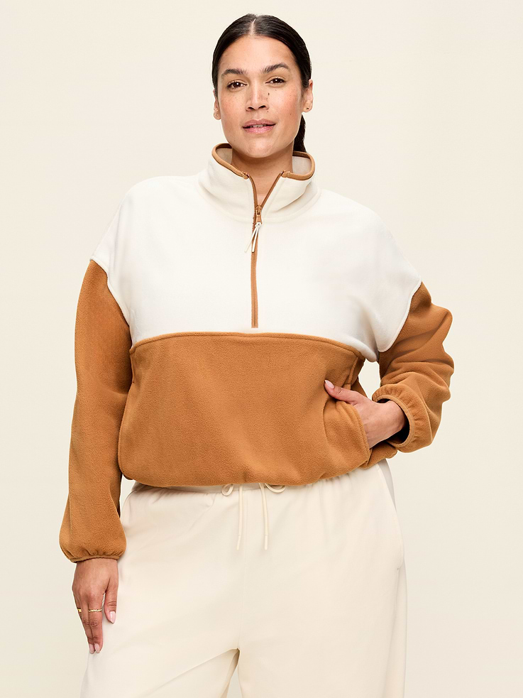 Image number 7 showing, Oversized Half-Zip Cropped Fleece Sweatshirt