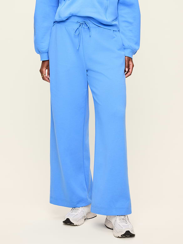 Extra High-Waisted Dynamic Fleece Wide-Leg Sweatpants