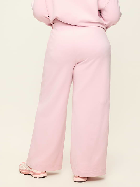 Extra High-Waisted Dynamic Fleece Wide-Leg Sweatpants