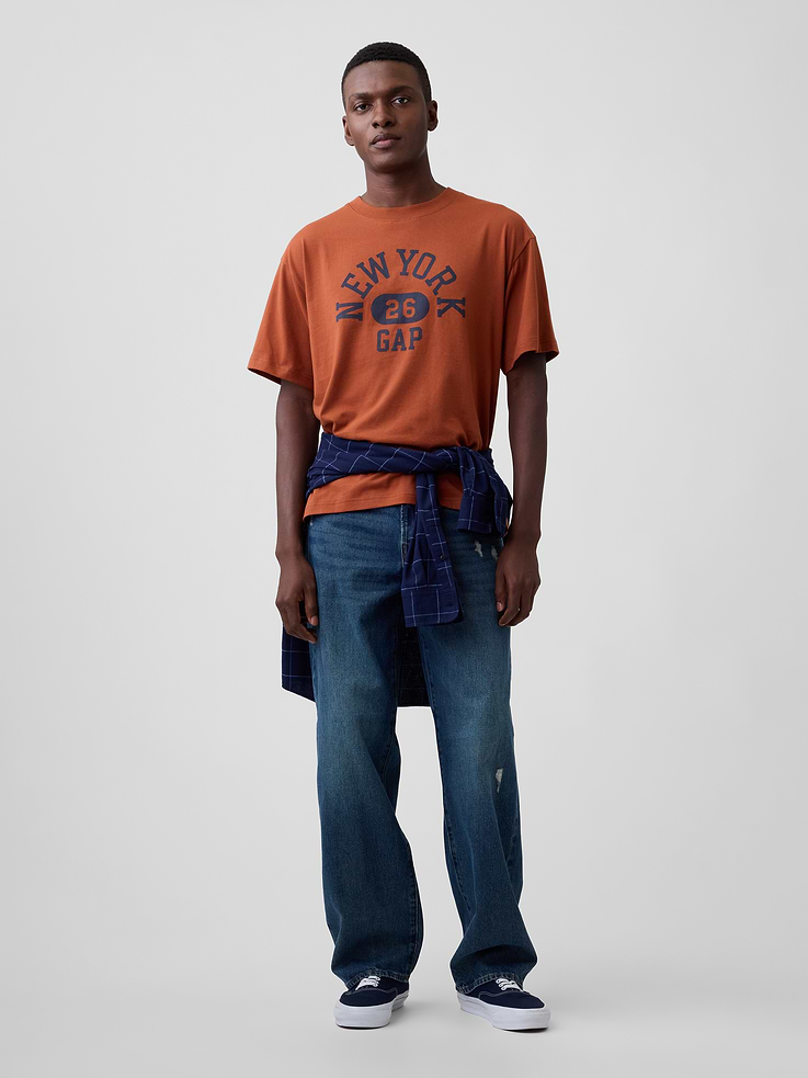 Image number 3 showing, Everyday Soft Oversized Graphic T-Shirt